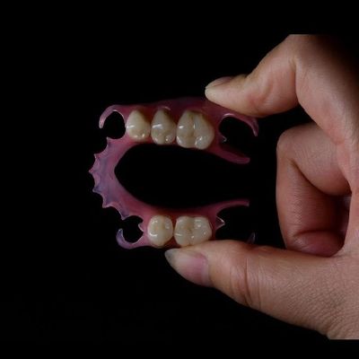 qualité  Lightweight Flexible Valplast Partial Denture For Single Tooth usine